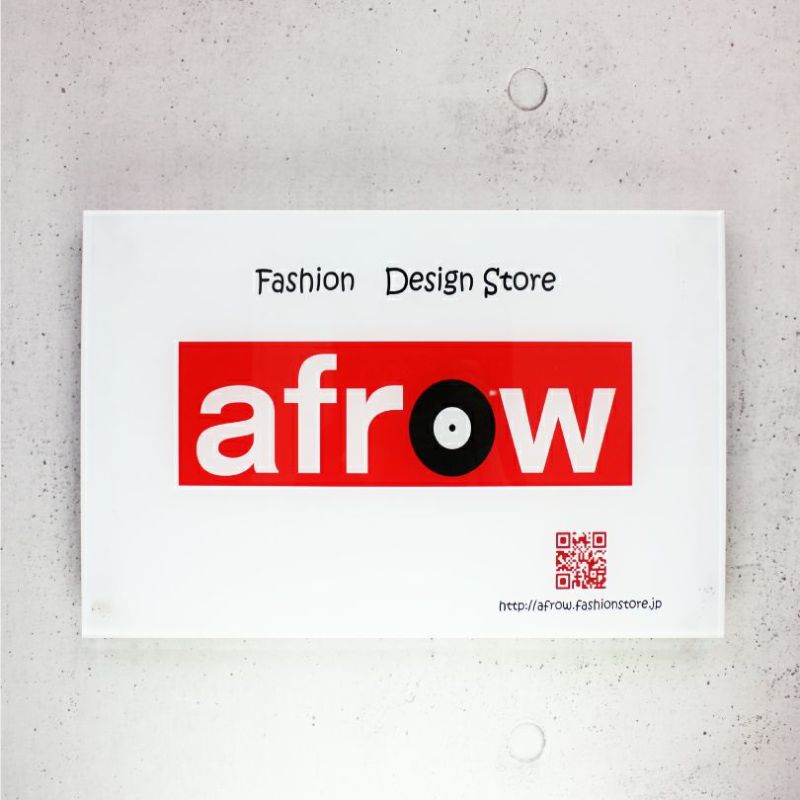 フルカラー透明アクリル銘板 両面テープ止め マグネット止め  会社銘板 事務所看板 