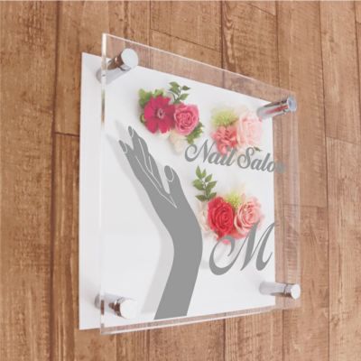  プリザーブドフラワーサイン　新規性の高い構成の美しいプリザーブドフラワー付きの看板