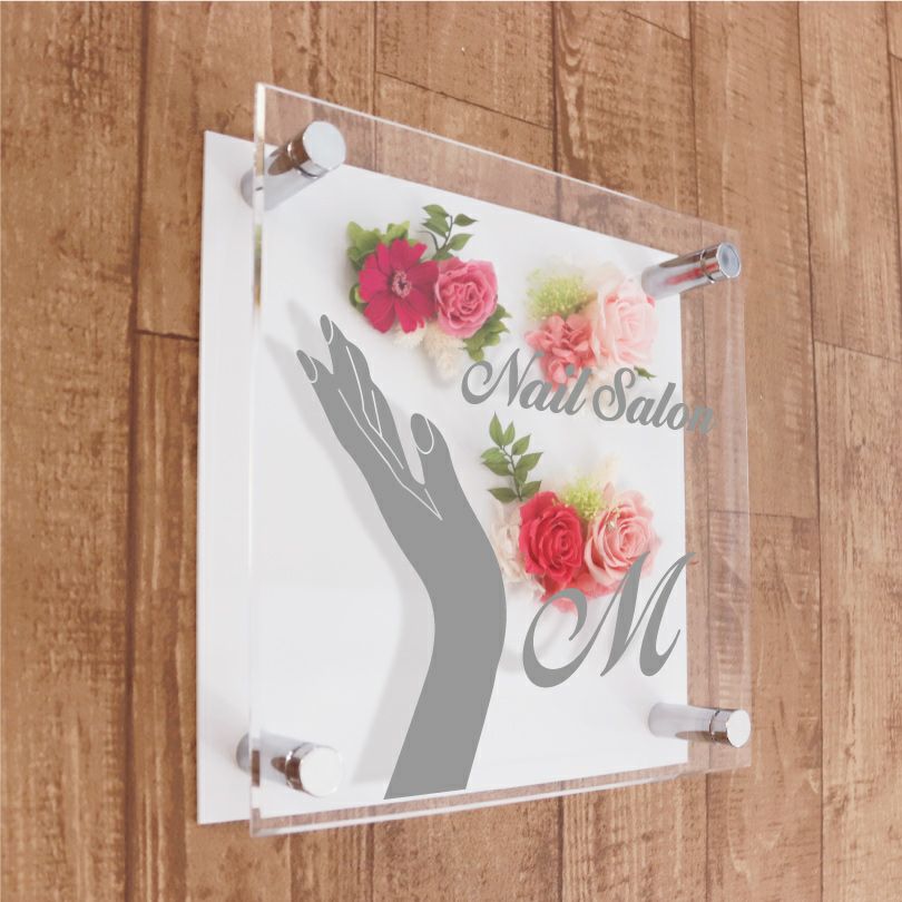  プリザーブドフラワーサイン　新規性の高い構成の美しいプリザーブドフラワー付きの看板